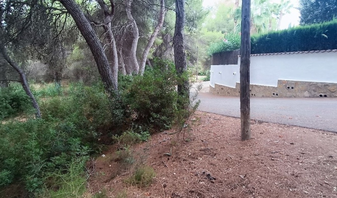 Resales - Plots of Land - Moraira - La Cometa