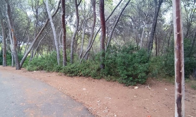 Resales - Plots of Land - Moraira - La Cometa