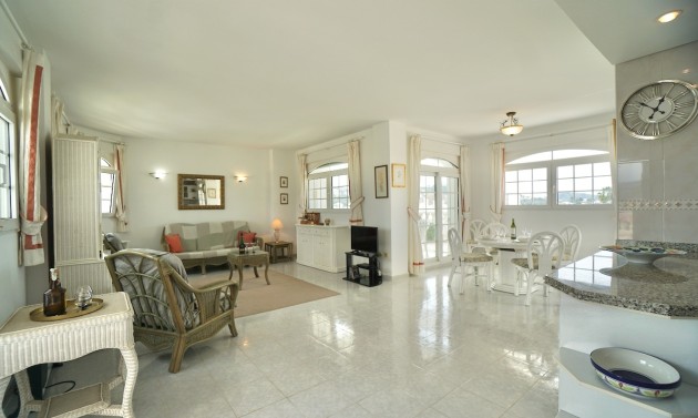 Reventas - Apartamentos - Pisos - Moraira - Las Fuentes