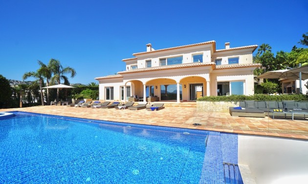 Reventas - Villas - Chalets - Benissa - Punta Estrella