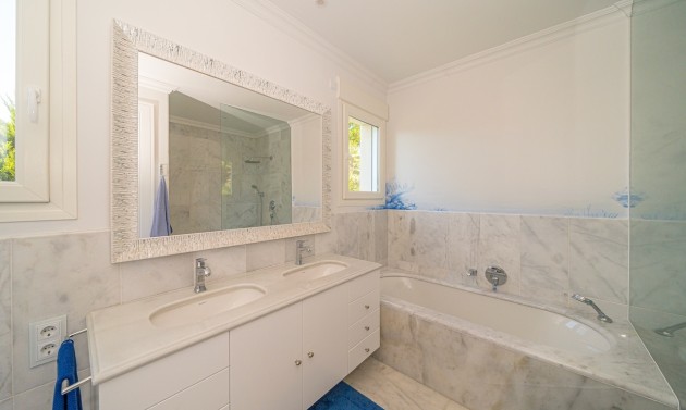 Reventas - Villas - Chalets - Benissa - Punta Estrella