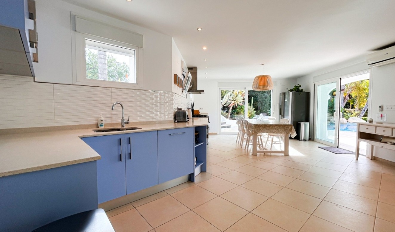 Reventas - Villas - Chalets - Javea