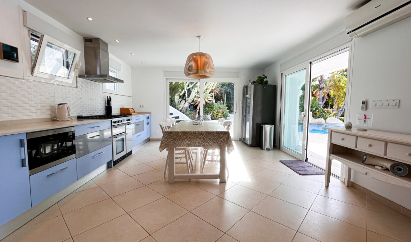 Reventas - Villas - Chalets - Javea