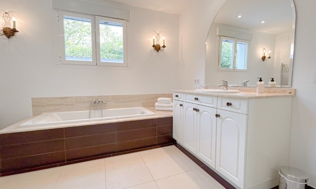 Reventas - Villas - Chalets - Javea