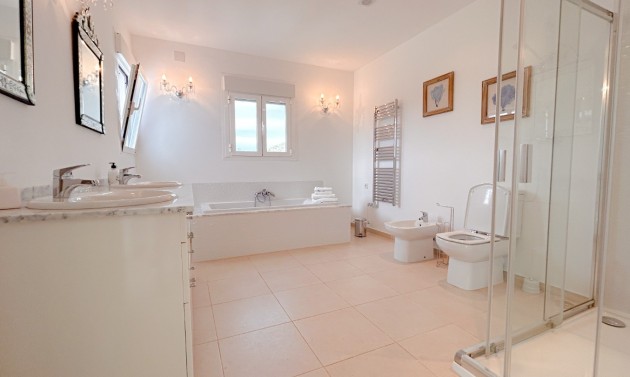 Reventas - Villas - Chalets - Javea