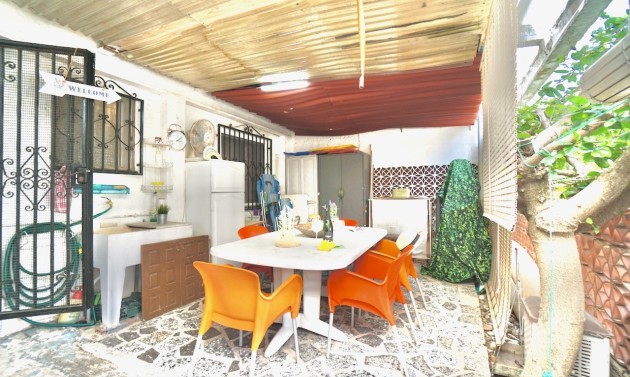 Liegenschaften - Stadthaeuser - Reihenhaeuser - Denia - Els Poblets