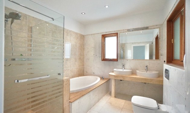 Resales - Villas - Benhavis - El Paraiso Alto