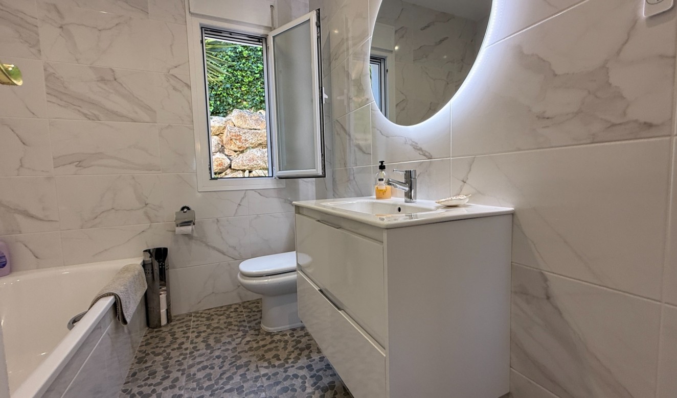 Bestaande woningen - Villas - Javea