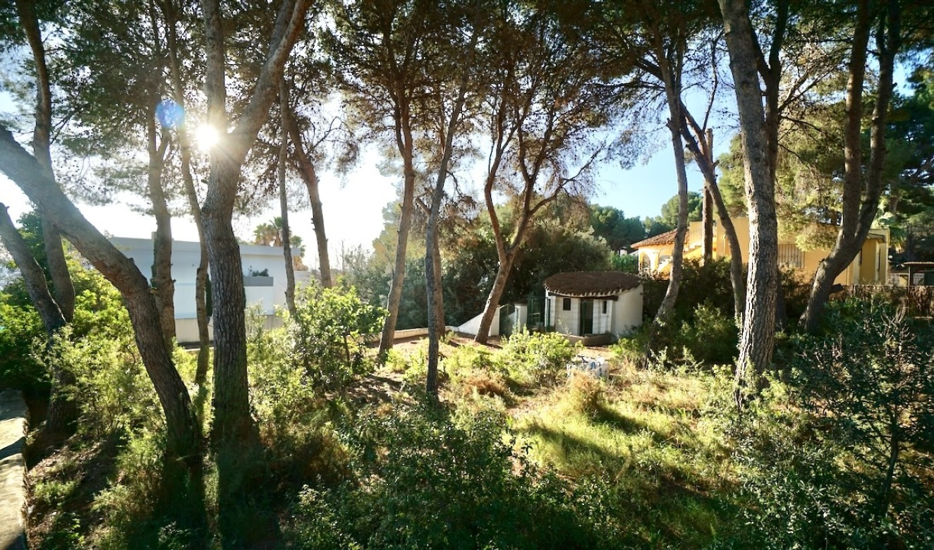 Resales - Plots of Land - Moraira - La Cometa