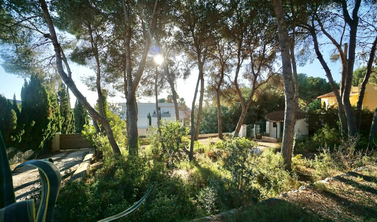 Resales - Plots of Land - Moraira - La Cometa