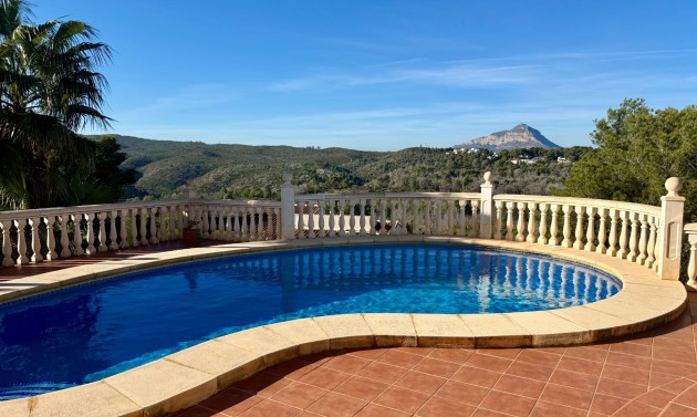 Reventas - Villas - Chalets - Javea