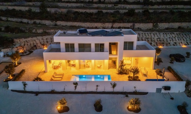 Resales - Country Houses - Fincas - Benitachell