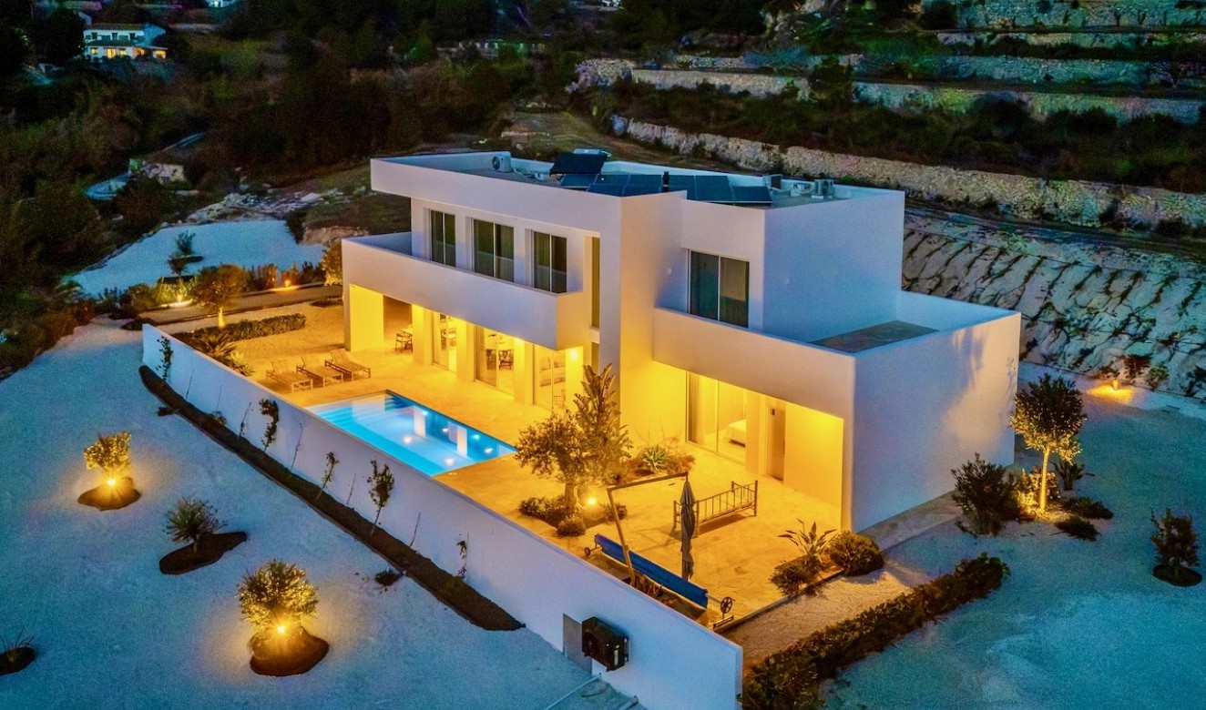 Resales - Country Houses - Fincas - Benitachell