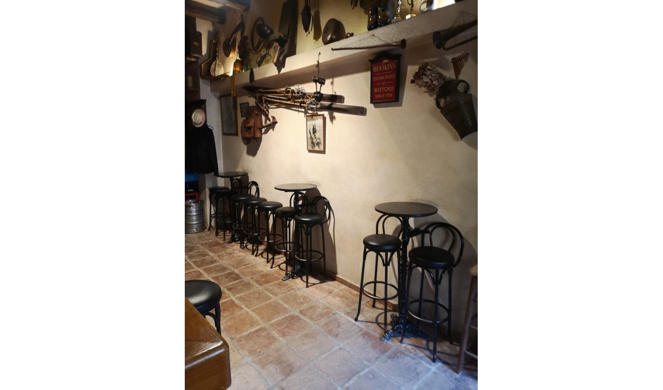 Long term Rentals - Commercial Premises - Moraira - Moraira Centre