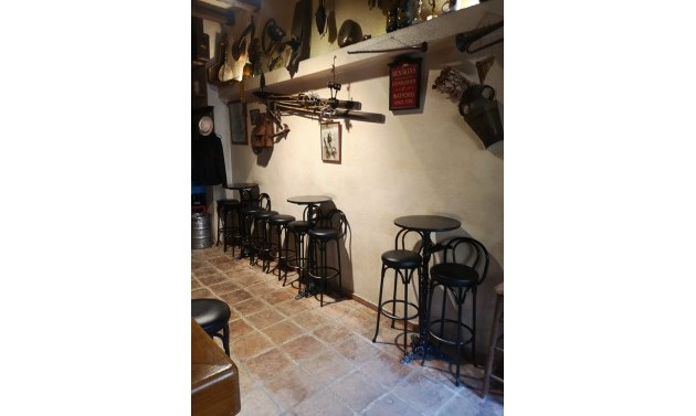 Long term Rentals - Commercial Premises - Moraira - Moraira Centre