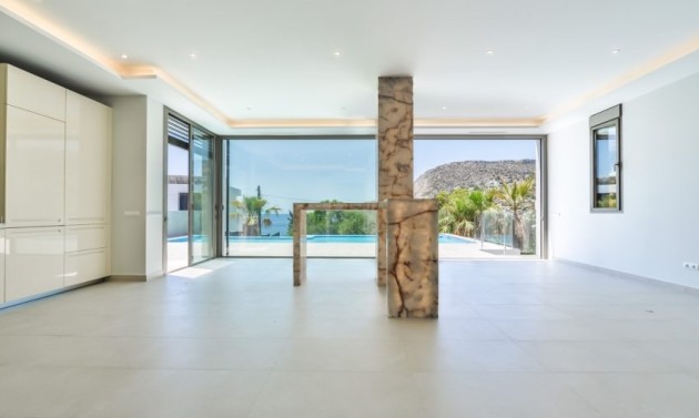 Long term Rentals - Villas - Calpe - Tossal de la Cometa