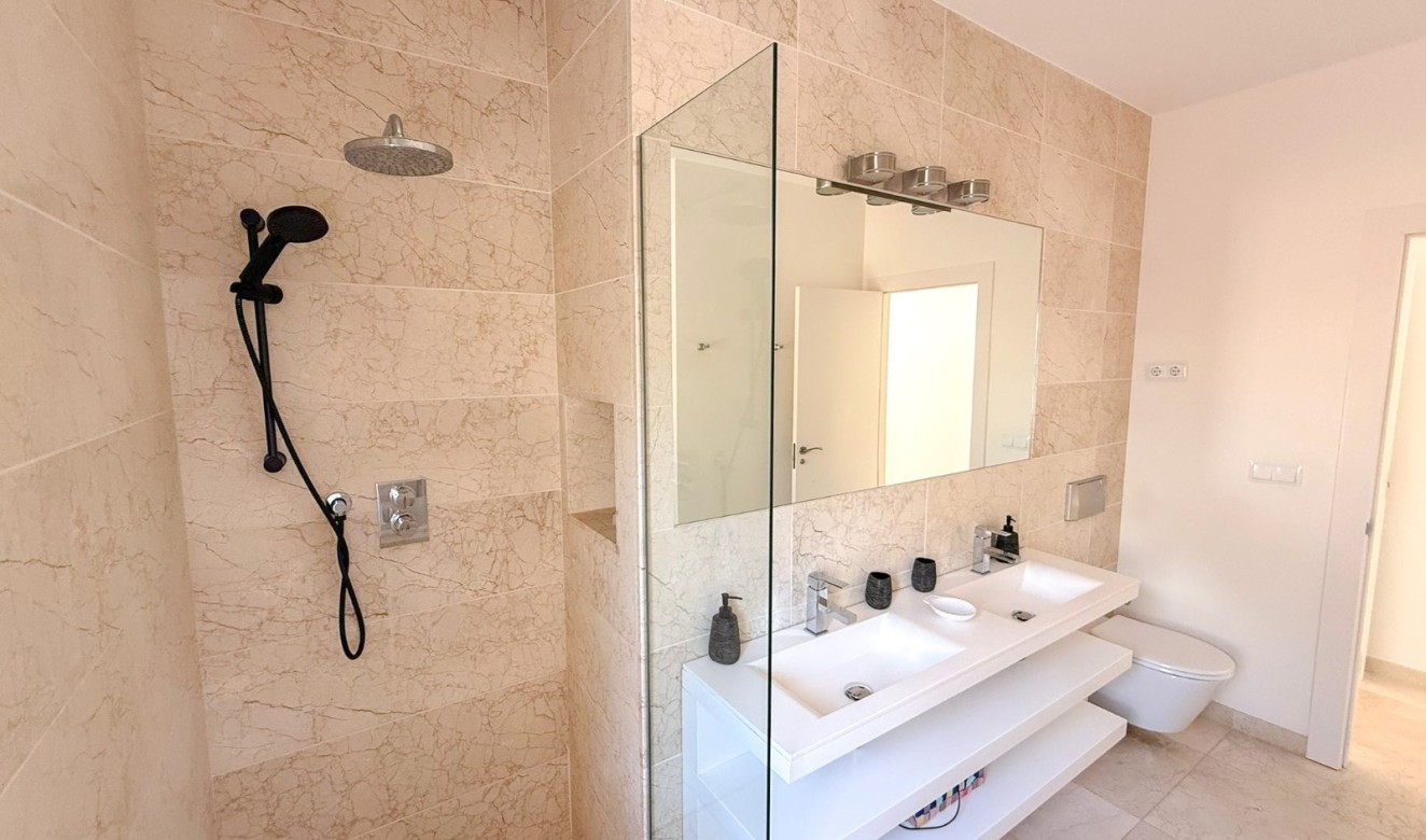 Alquiler a largo plazo - Villas - Chalets - Moraira - El Portet