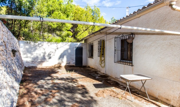 Alquiler a largo plazo - Villas - Chalets - Calpe - Oltamar