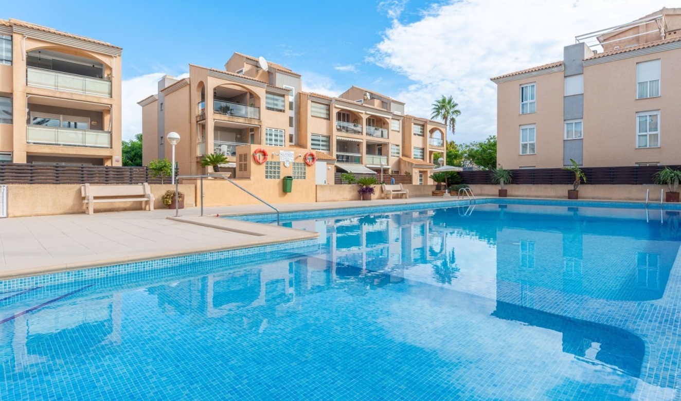 Alquiler a largo plazo - Apartamentos - Pisos - Javea - montañar l