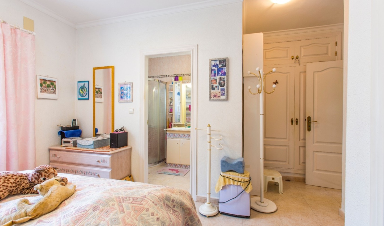 Alquiler a largo plazo - Villas - Chalets - Calpe - La Cometa