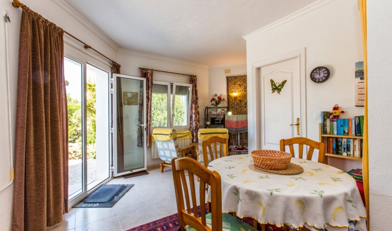 Alquiler a largo plazo - Villas - Chalets - Calpe - La Cometa