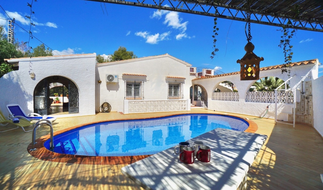 Alquiler a largo plazo - Villas - Chalets - Benissa - Buenavista