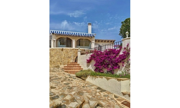 Alquiler a largo plazo - Villas - Chalets - Moraira - La Sabatera