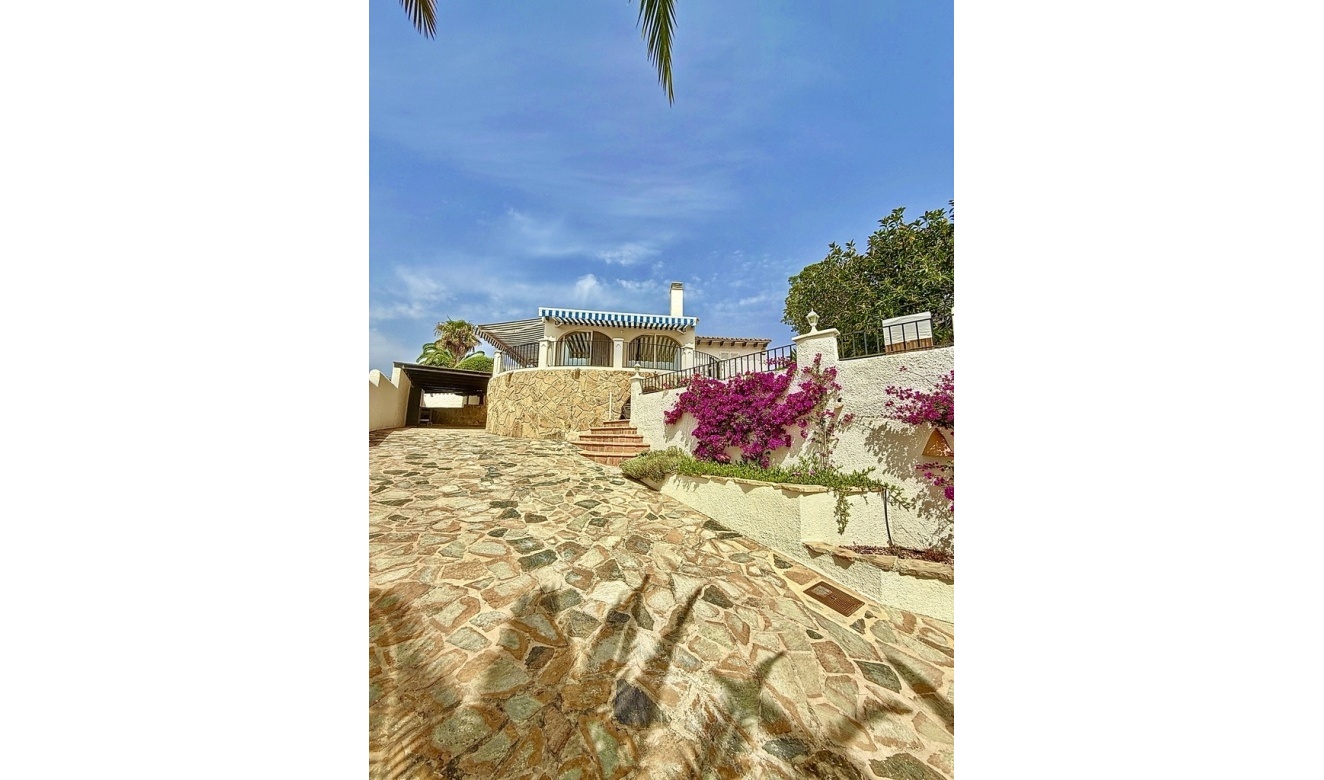 Alquiler a largo plazo - Villas - Chalets - Moraira - La Sabatera