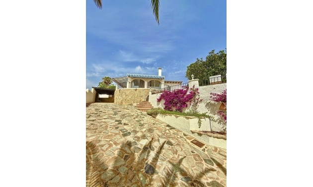 Alquiler a largo plazo - Villas - Chalets - Moraira - La Sabatera