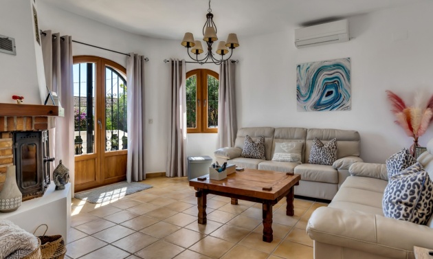 Alquiler a largo plazo - Villas - Chalets - Benissa - La Fustera