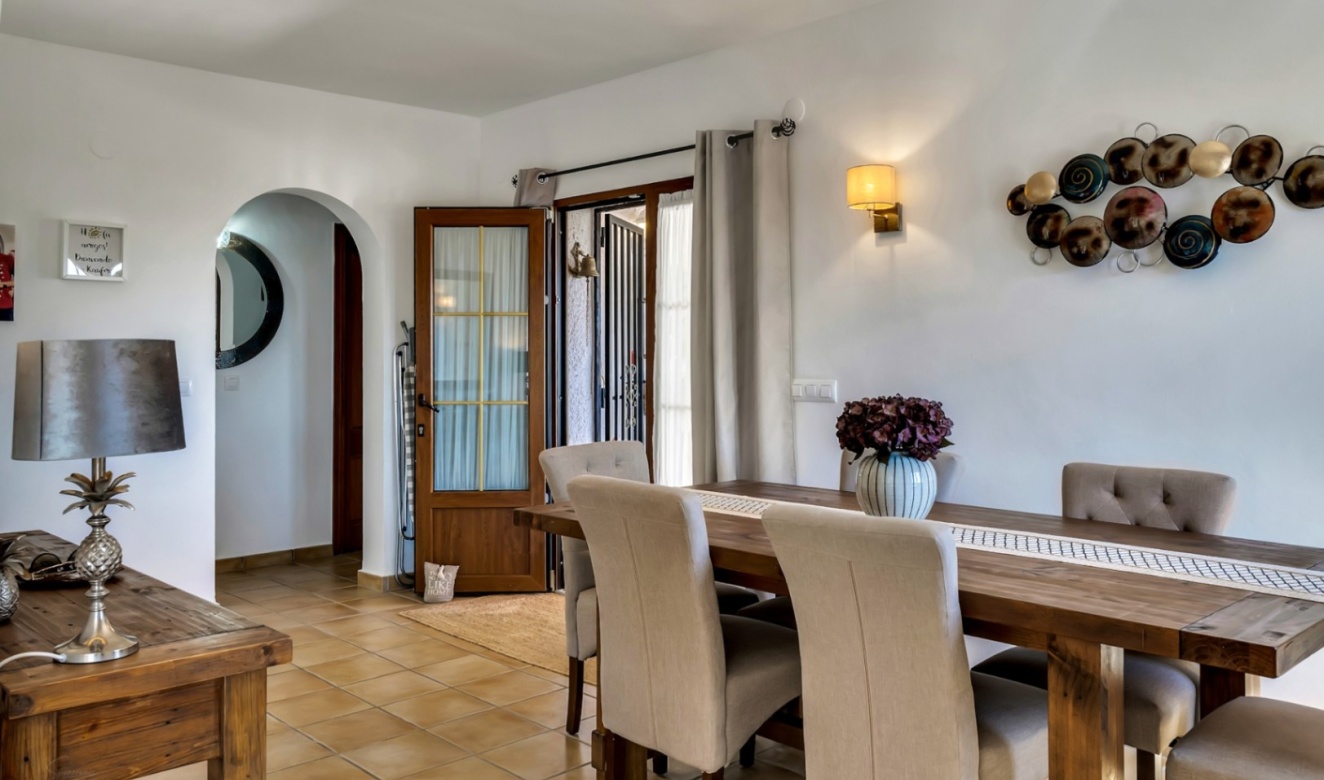 Alquiler a largo plazo - Villas - Chalets - Benissa - La Fustera