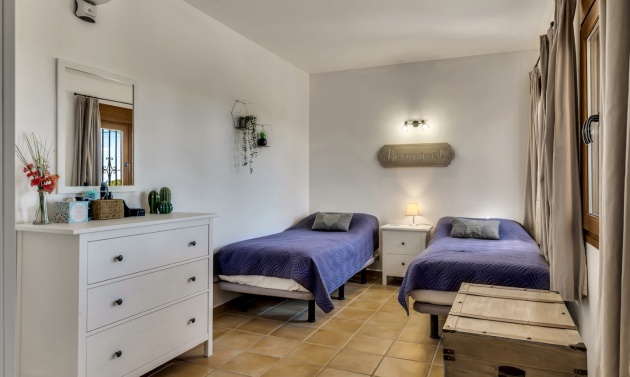 Alquiler a largo plazo - Villas - Chalets - Benissa - La Fustera