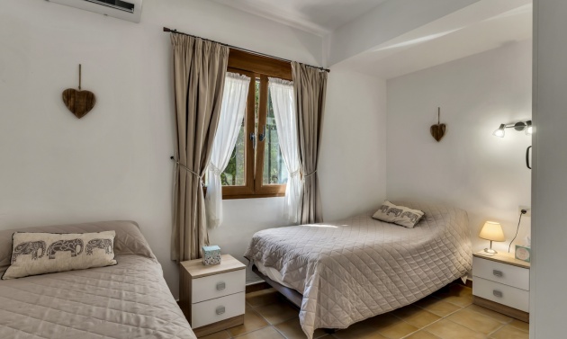 Alquiler a largo plazo - Villas - Chalets - Benissa - La Fustera