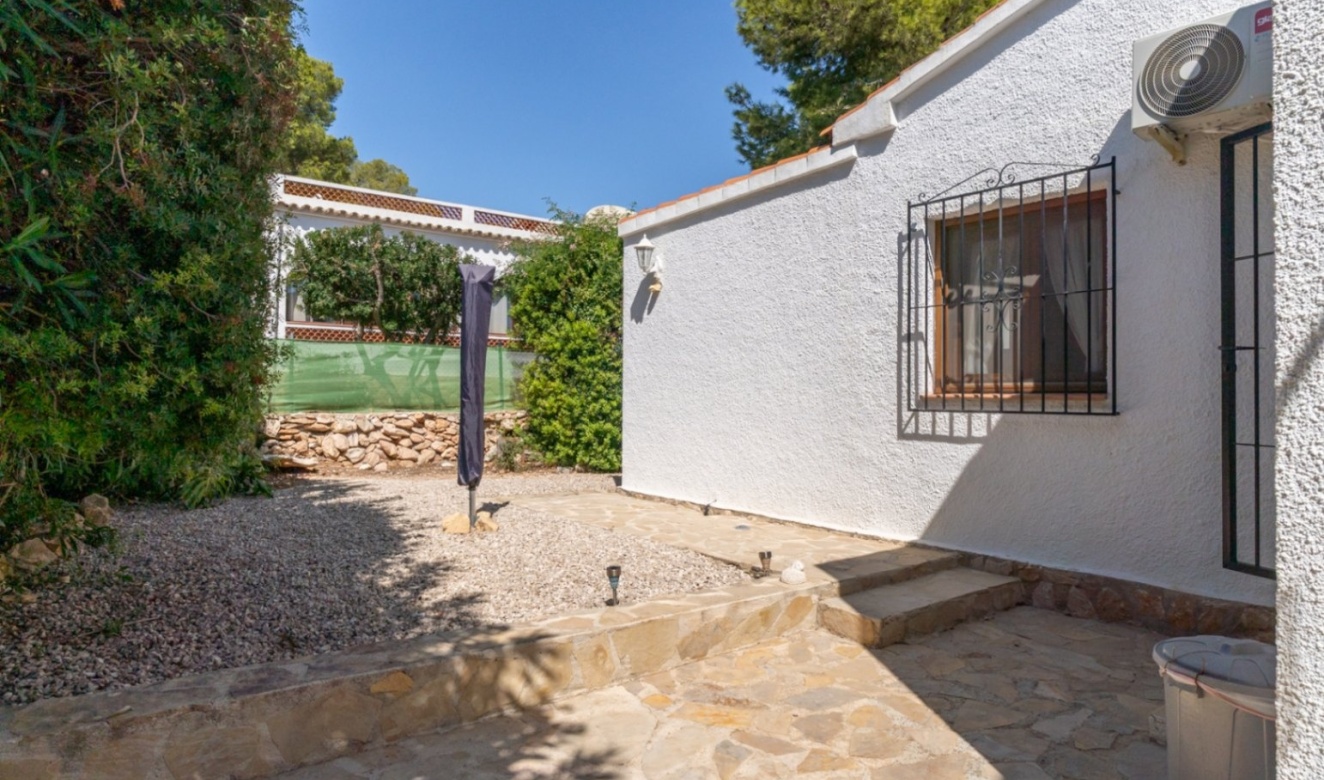 Alquiler a largo plazo - Villas - Chalets - Benissa - La Fustera