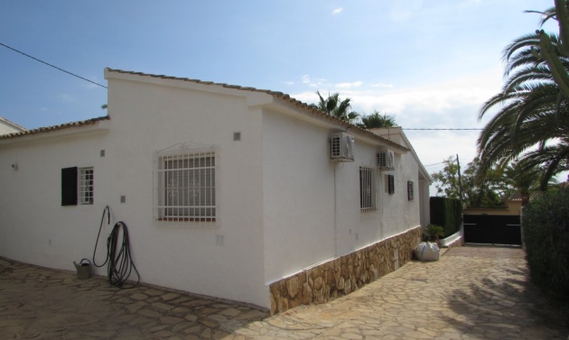 Alquiler a largo plazo - Villas - Chalets - Moraira