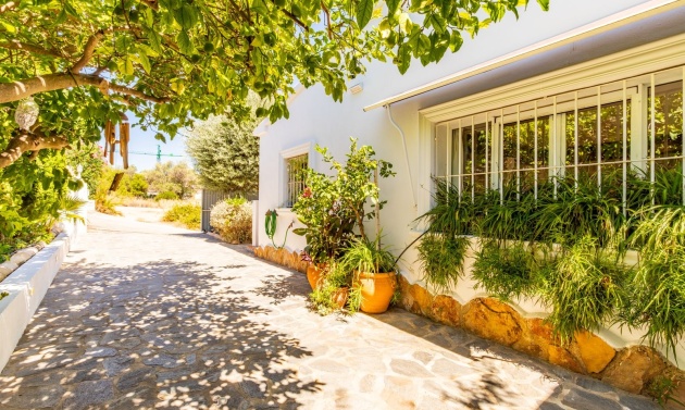 Alquiler a largo plazo - Villas - Chalets - Moraira - Baladrar