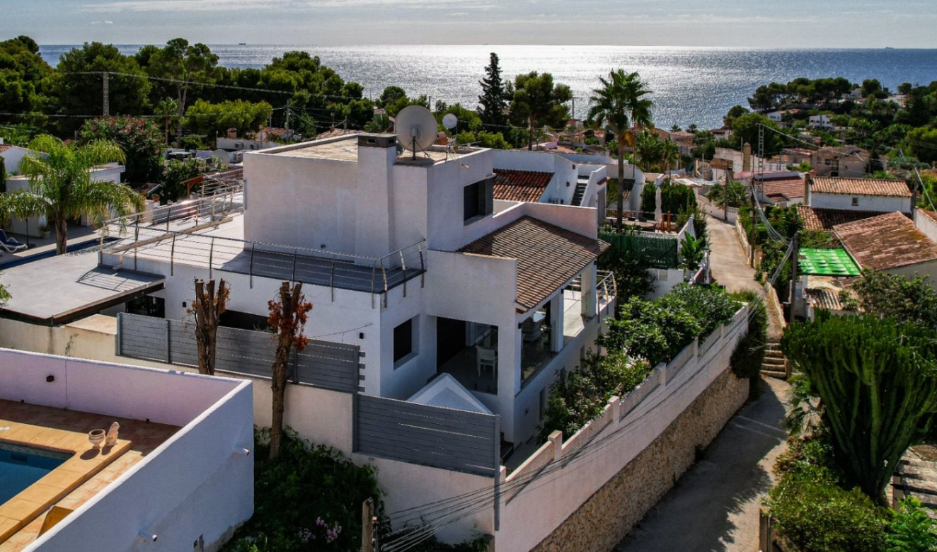 Alquiler a largo plazo - Villas - Chalets - Benissa - La Fustera