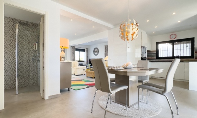 Alquiler a largo plazo - Villas - Chalets - Benissa - La Fustera