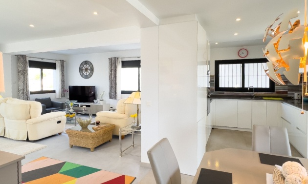 Alquiler a largo plazo - Villas - Chalets - Benissa - La Fustera