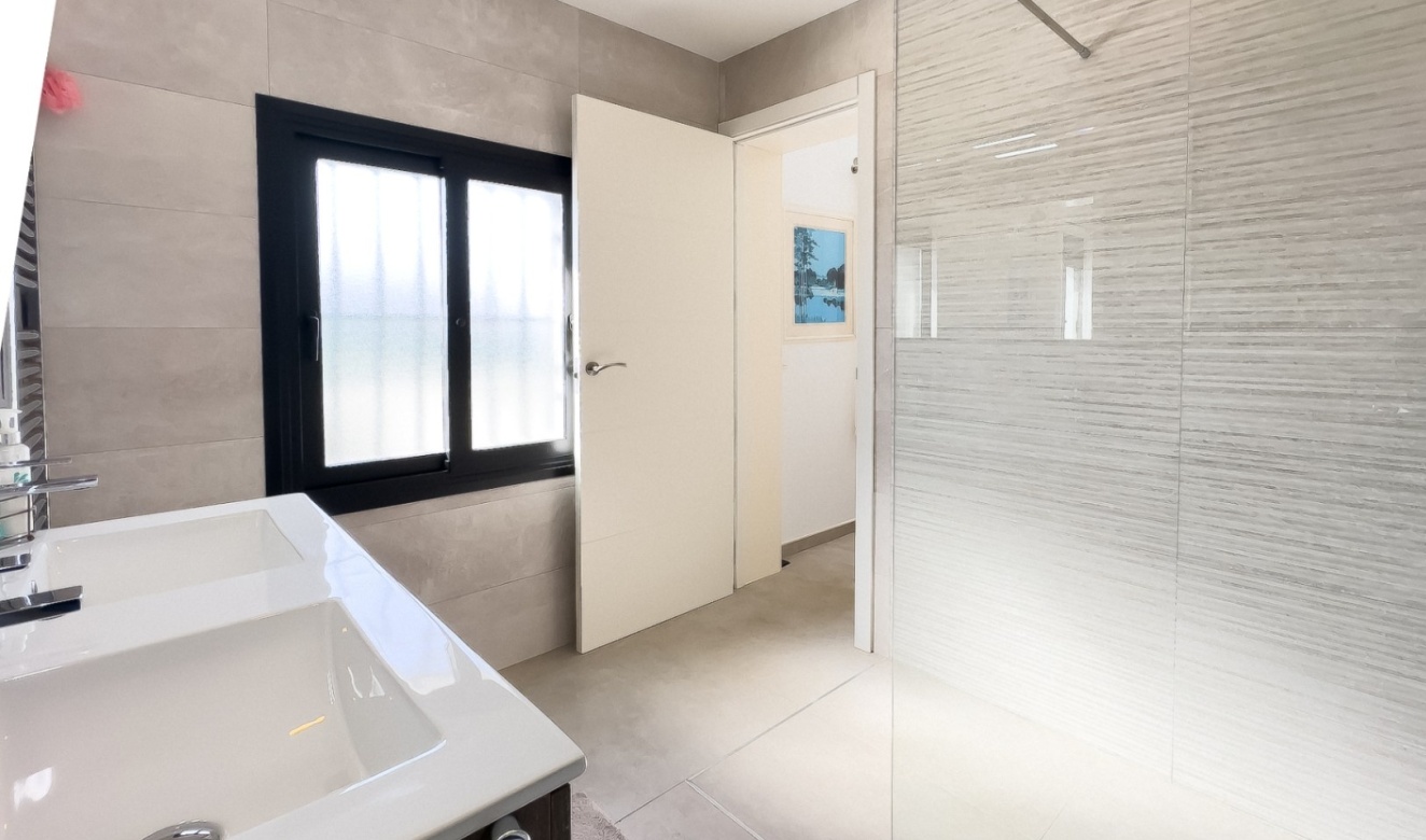 Alquiler a largo plazo - Villas - Chalets - Benissa - La Fustera