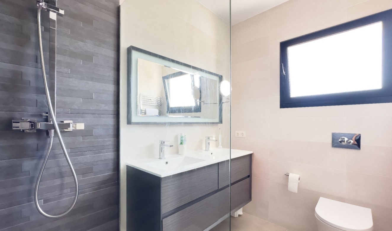 Alquiler a largo plazo - Villas - Chalets - Benissa - La Fustera