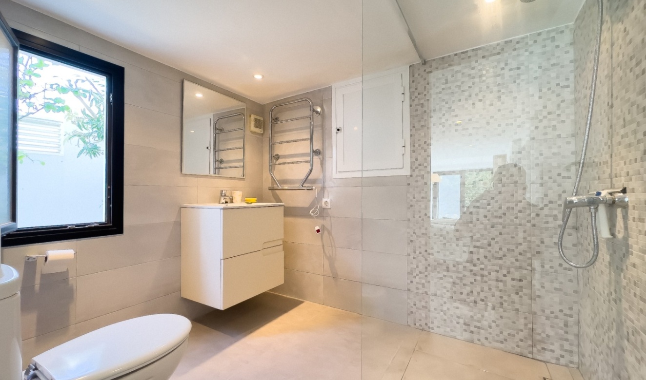 Alquiler a largo plazo - Villas - Chalets - Benissa - La Fustera