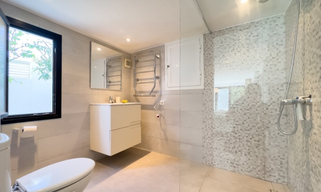 Alquiler a largo plazo - Villas - Chalets - Benissa - La Fustera