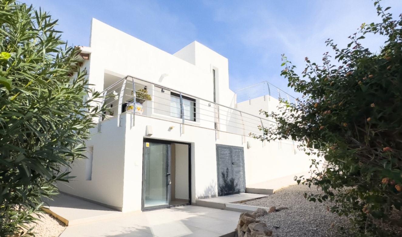 Alquiler a largo plazo - Villas - Chalets - Benissa - La Fustera