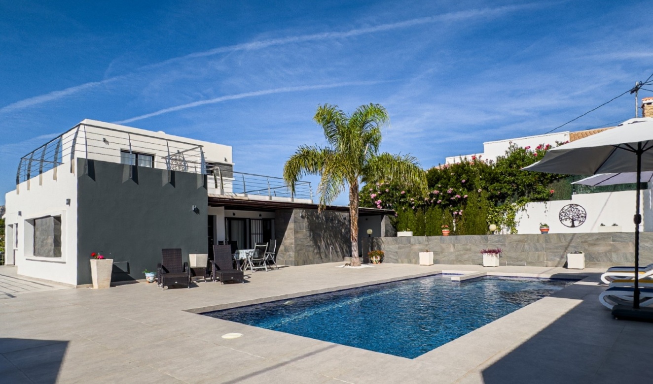 Alquiler a largo plazo - Villas - Chalets - Benissa - La Fustera