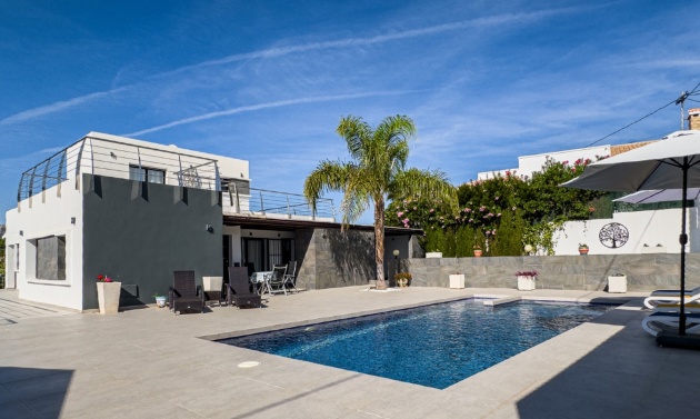 Alquiler a largo plazo - Villas - Chalets - Benissa - La Fustera