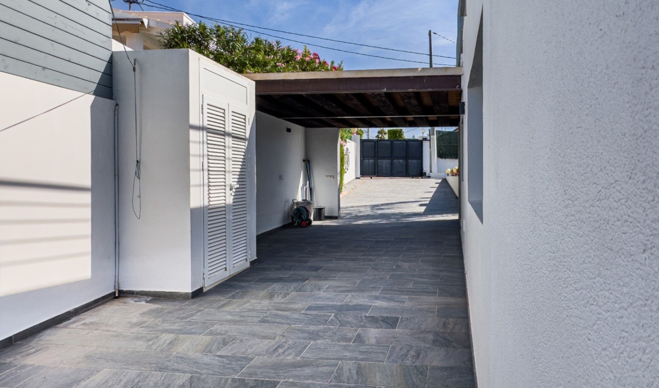 Alquiler a largo plazo - Villas - Chalets - Benissa - La Fustera