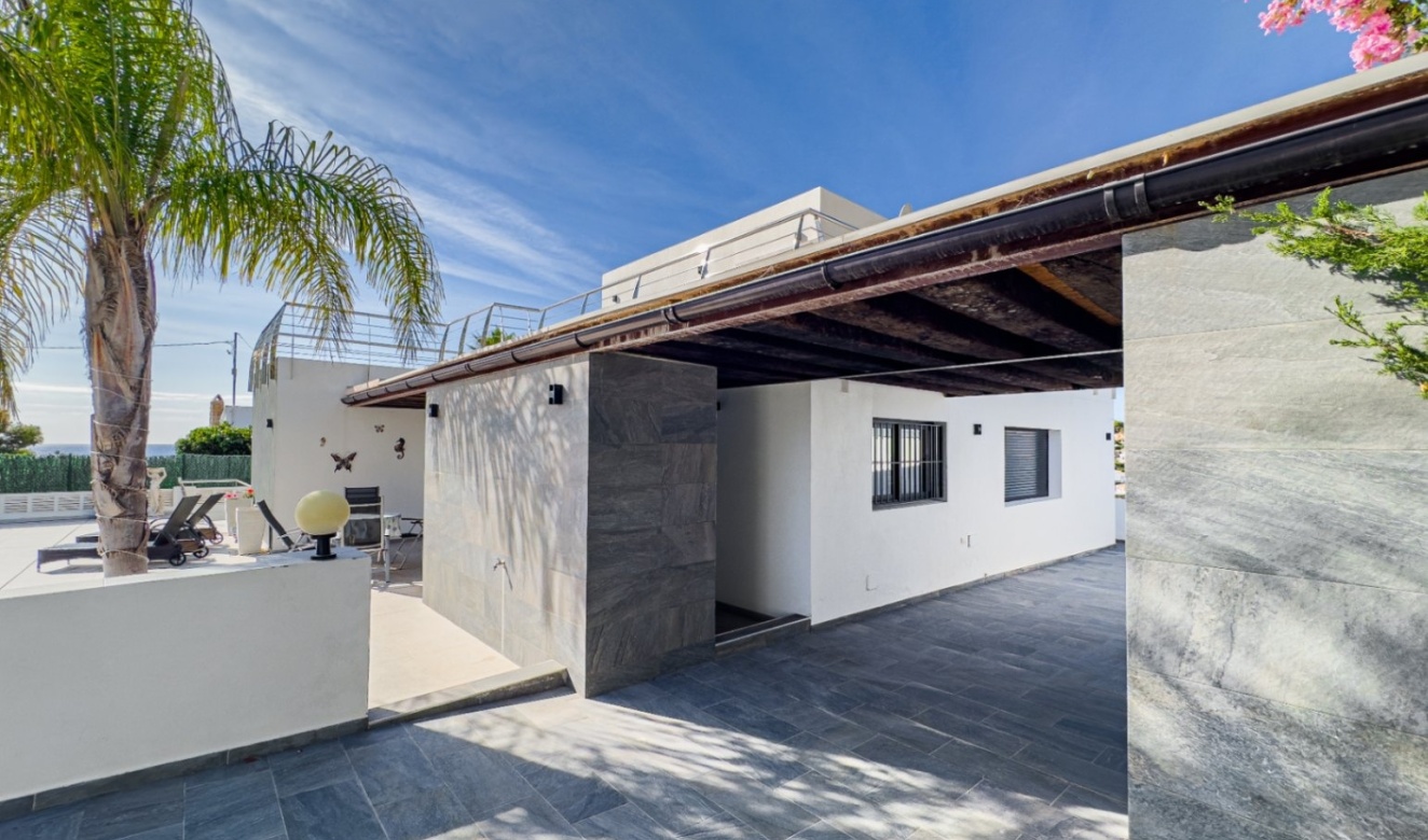 Alquiler a largo plazo - Villas - Chalets - Benissa - La Fustera