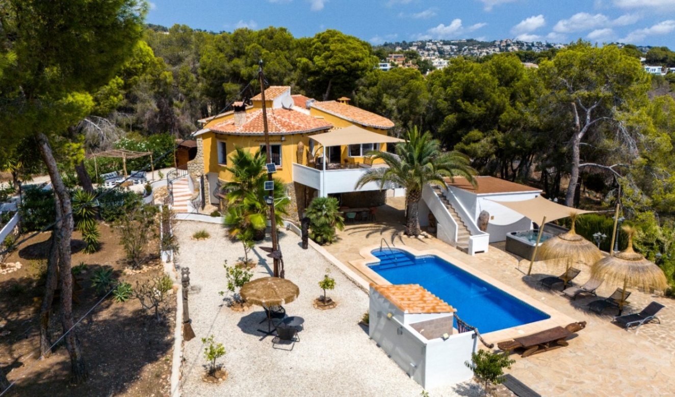 Alquiler a largo plazo - Villas - Chalets - Benissa - La Fustera