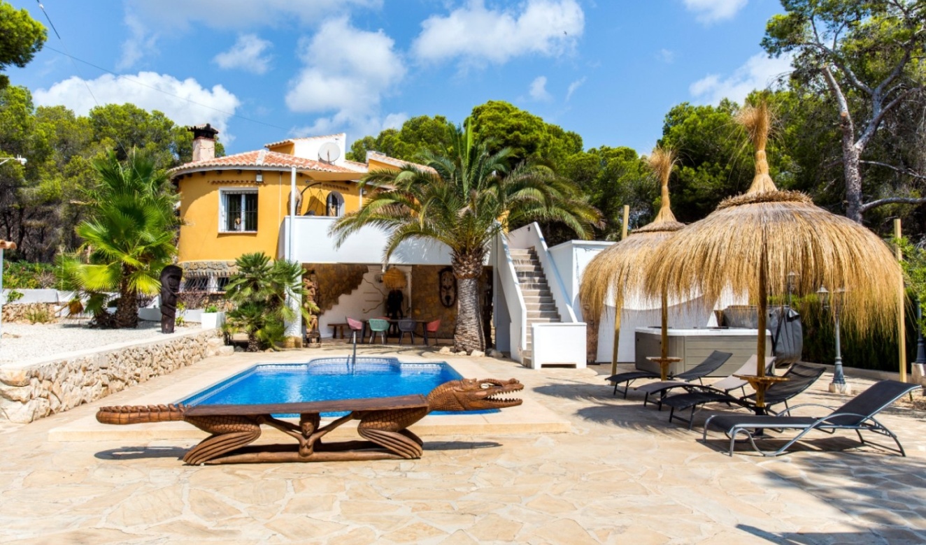 Alquiler a largo plazo - Villas - Chalets - Benissa - La Fustera